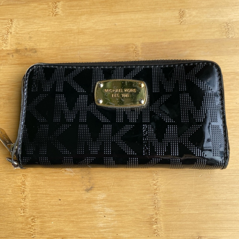Michael Kors Black Patent Zip Around Wallet